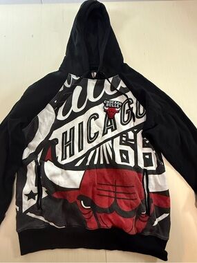 NBA Chicago Bulls Black Red Graphic Hooded Sweatshirt
